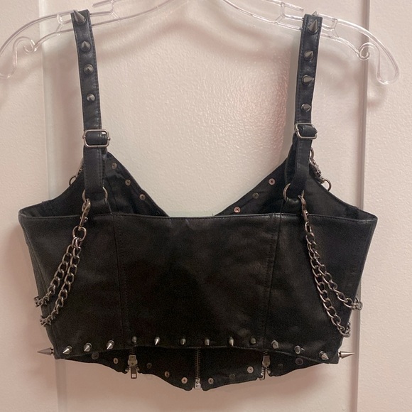 Darker wave downbeat spiked corset top - Picture 3 of 5